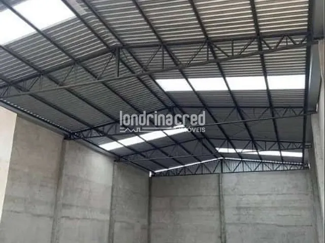 Galpão / Barracão com 300m², à venda, no bairro Vila Triângulo em Arapongas