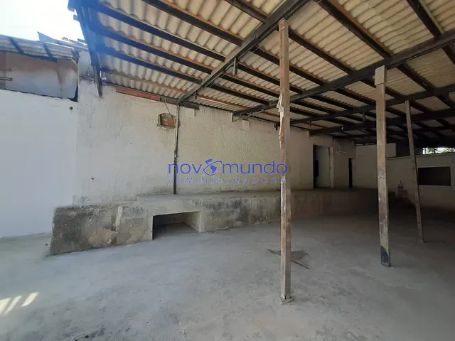 Galpão / Barracão com 709m², à venda ou para alugar, no bairro Vargem Grande em Rio de Janeiro