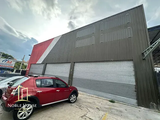 Galpão / Barracão com 1000m², para alugar, no bairro Centro em Vinhedo