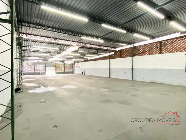 Galpão / Barracão com 381m², para alugar, no bairro Saúde em São Paulo