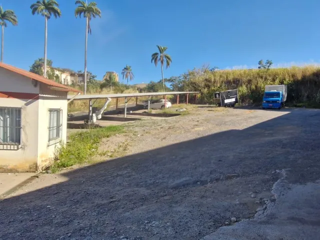 Galpão / Barracão para alugar, no bairro Centro em Vassouras