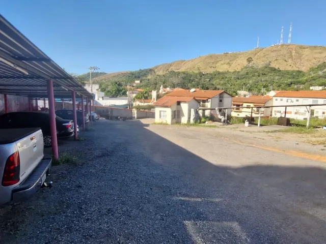 Galpão / Barracão para alugar, no bairro Centro em Vassouras