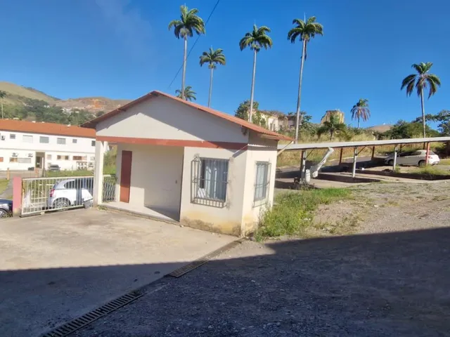 Galpão / Barracão para alugar, no bairro Centro em Vassouras