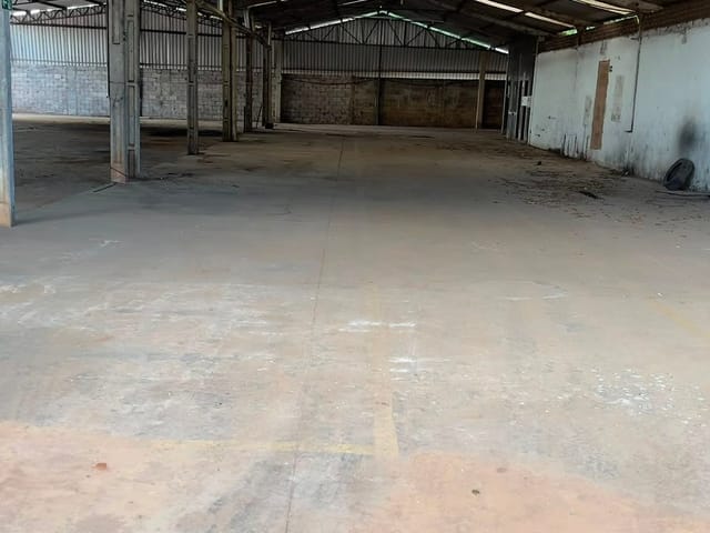 Galpão / Barracão com 4100m², para alugar, no bairro Vila Cidade Morena em Campo Grande