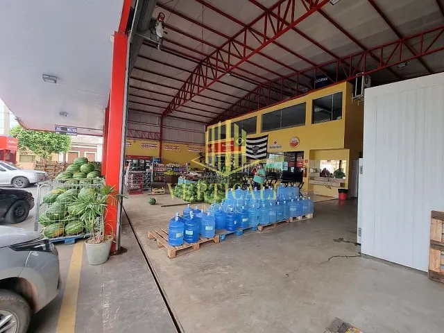 Galpão / Barracão com 1000m², à venda, no bairro Porto em Cuiabá