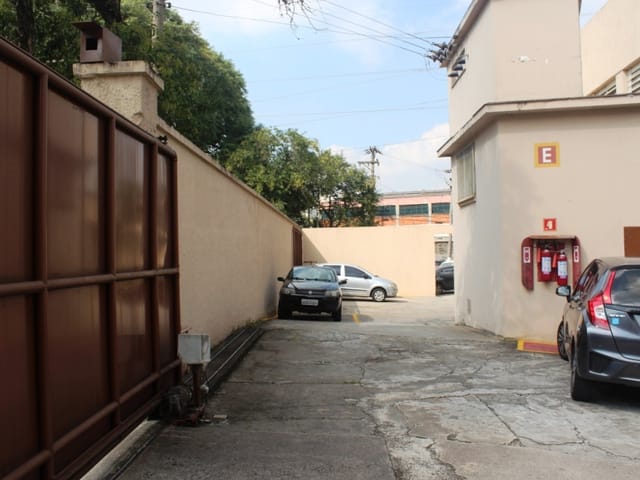 Galpão / Barracão com 6203m², para alugar, no bairro Vila Leopoldina em São Paulo