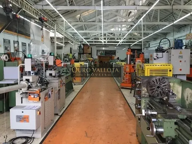 Galpão / Barracão com 750m², à venda, no bairro Brás em São Paulo