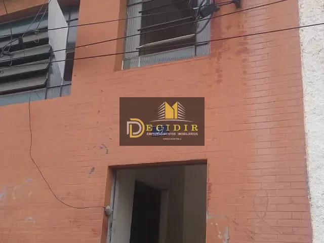Galpão / Barracão à venda ou para alugar, no bairro Vila Antonieta em São Paulo
