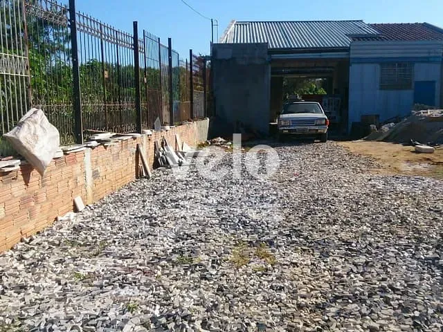 Galpão / Barracão com 625m², à venda, no bairro Jardim São Benedito em Taubaté