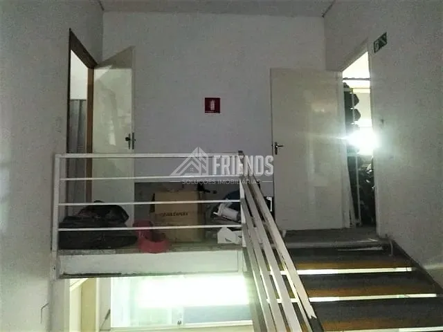 Galpão / Barracão com 1114m², à venda ou para alugar, no bairro Vila Nova Mazzei em São Paulo