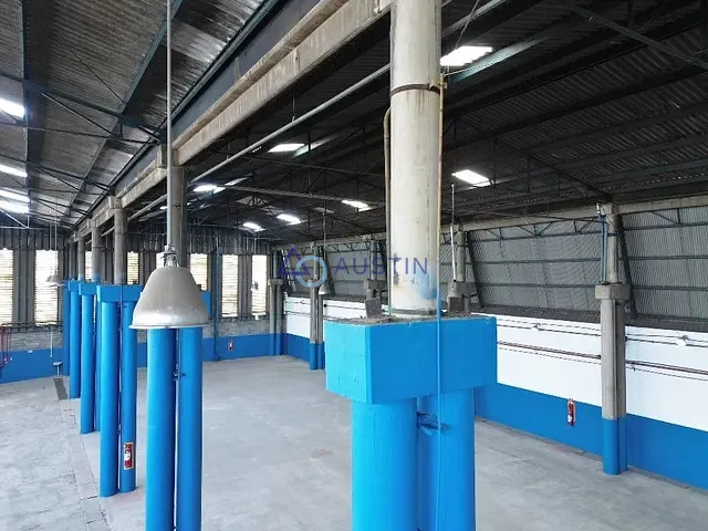Galpão / Barracão com 2600m², para alugar, no bairro Jardim Humaitá em São Paulo