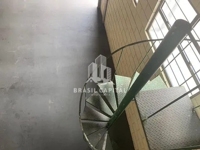 Galpão / Barracão com 308m², à venda ou para alugar, no bairro Vila Barão em Sorocaba