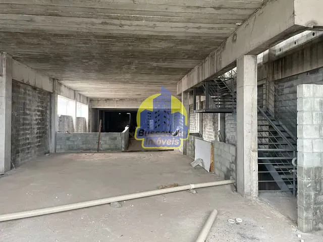 Galpão / Barracão com 2068m², para alugar, no bairro Vila Dirce em Carapicuíba