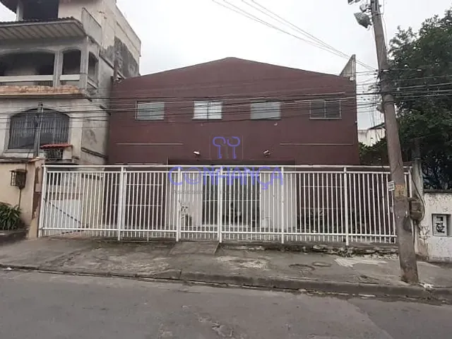 Galpão / Barracão com 231m², à venda, no bairro Campo Grande em Rio de Janeiro