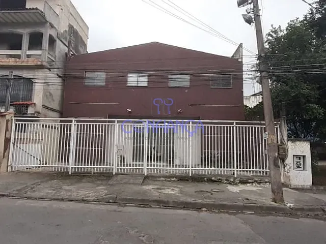 Galpão / Barracão com 231m², à venda, no bairro Campo Grande em Rio de Janeiro