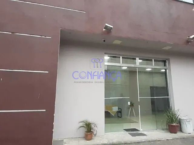 Galpão / Barracão com 231m², à venda, no bairro Campo Grande em Rio de Janeiro