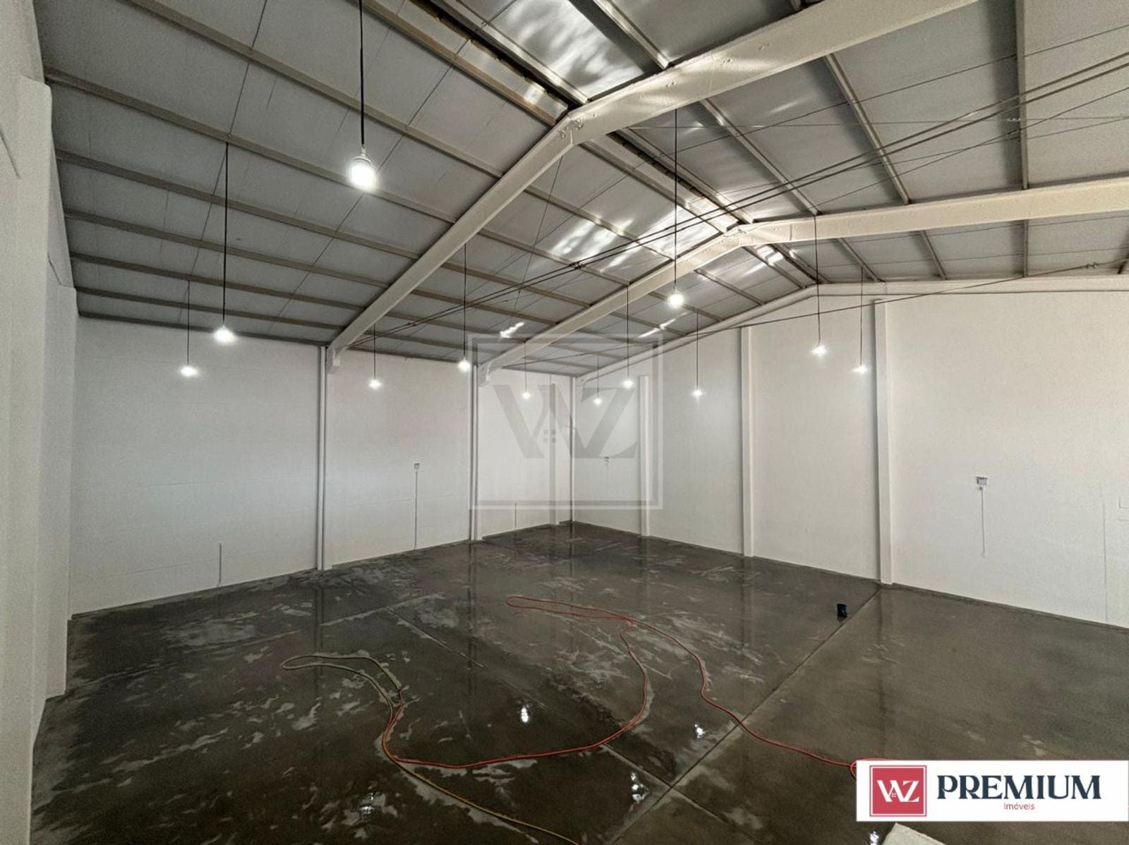 Depósito-Galpão, 466 m² - Foto 1