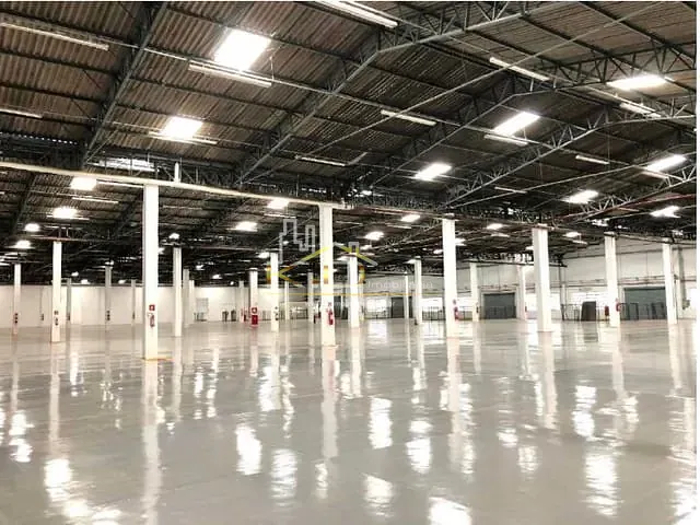 Galpão / Barracão com 11300m², para alugar, no bairro Vila Ribeiro de Barros em São Paulo
