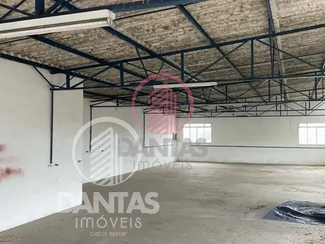 Galpão / Barracão com 780m², à venda, no bairro Veloso em Osasco