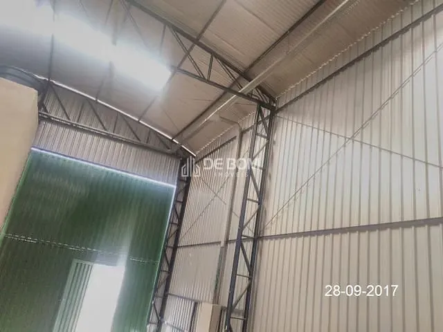 Galpão / Barracão com 2600m², à venda ou para alugar, no bairro Distrito Industrial em Poços de Caldas
