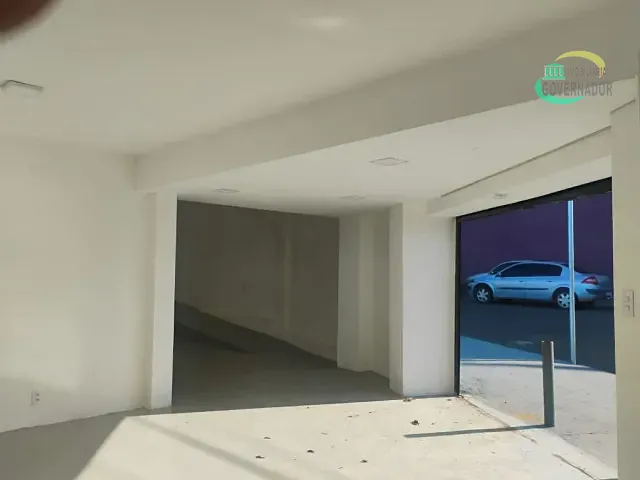 Galpão / Barracão com 240m², para alugar, no bairro Jardim Santa Izabel em Hortolândia