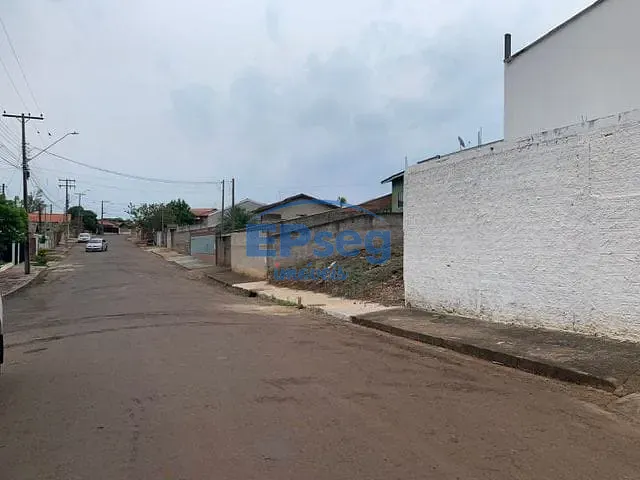 Galpão / Barracão com 465m², à venda, no bairro Centro em Assaí