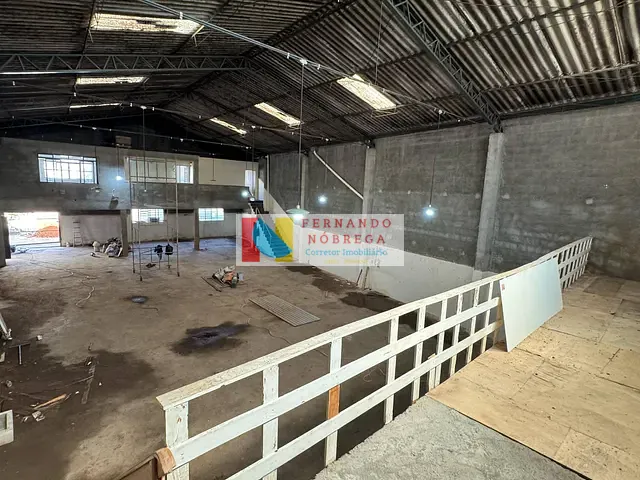 Galpão / Barracão com 1000m², para alugar, no bairro Vila Amália (Zona Norte) em São Paulo