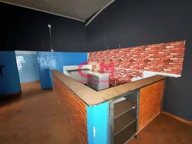 Galpão / Barracão com 116m², para alugar, no bairro Villa Romana em Taquaritinga