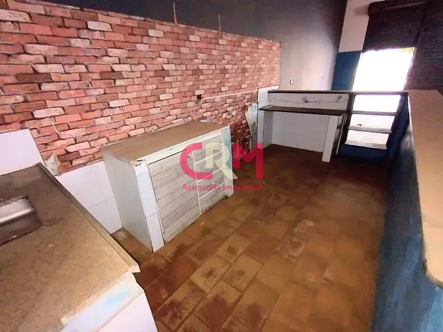 Galpão / Barracão com 116m², para alugar, no bairro Villa Romana em Taquaritinga