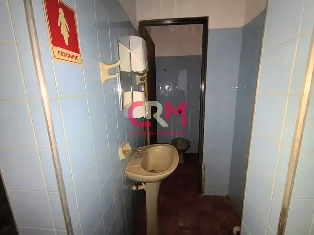 Galpão / Barracão com 116m², para alugar, no bairro Villa Romana em Taquaritinga