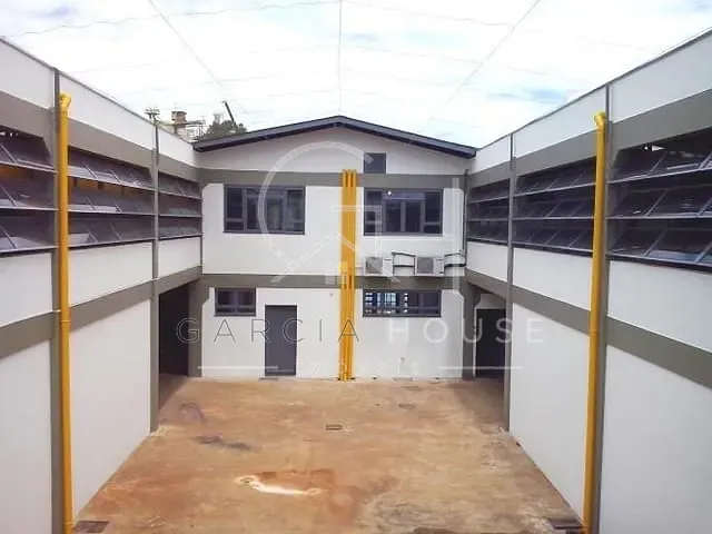 Galpão / Barracão com 1200m², à venda, no bairro Vila Elisa em Ribeirão Preto