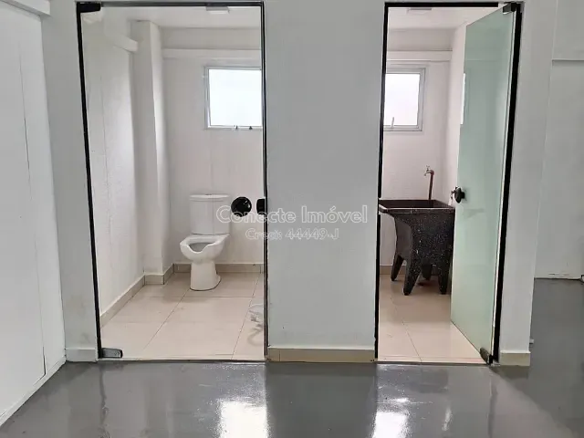 Galpão / Barracão com 987m², para alugar, no bairro Imigrantes em Holambra