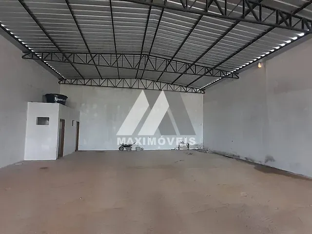 Galpão / Barracão para alugar, no bairro Nova Terra em Araçuaí