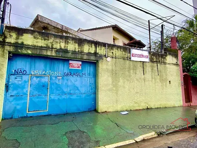 Galpão / Barracão com 500m², para alugar, no bairro Vila Firmiano Pinto em São Paulo