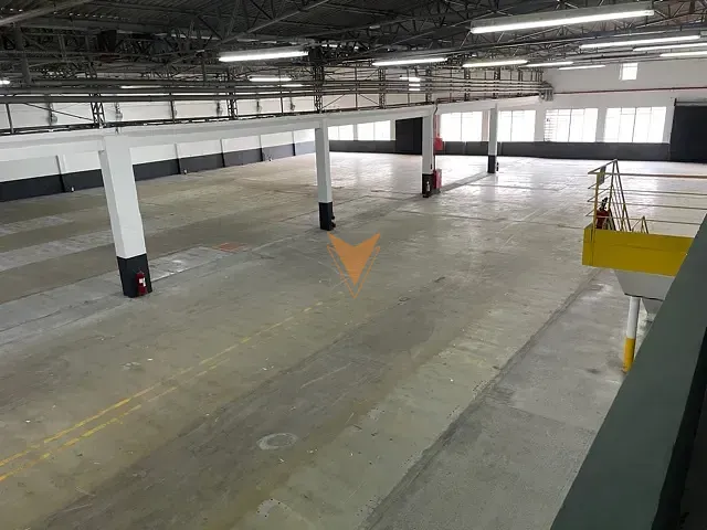 Galpão / Barracão com 7688m², para alugar, no bairro Vila Leopoldina em São Paulo