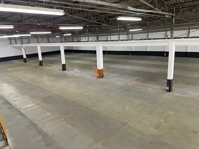 Galpão / Barracão com 7688m², para alugar, no bairro Vila Leopoldina em São Paulo