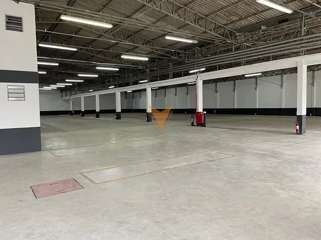 Galpão / Barracão com 7688m², para alugar, no bairro Vila Leopoldina em São Paulo