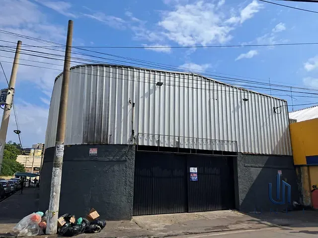 Galpão / Barracão para alugar, no bairro Aterrado em Volta Redonda