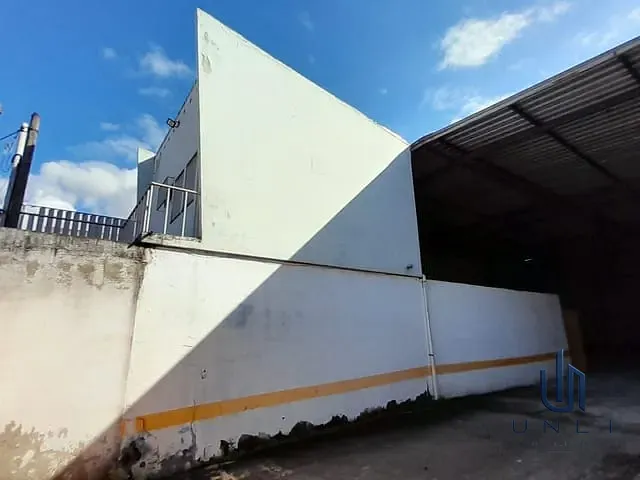 Galpão / Barracão para alugar, no bairro Aterrado em Volta Redonda