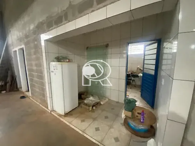 Galpão / Barracão com 593m², para alugar, no bairro Arapongal em Registro