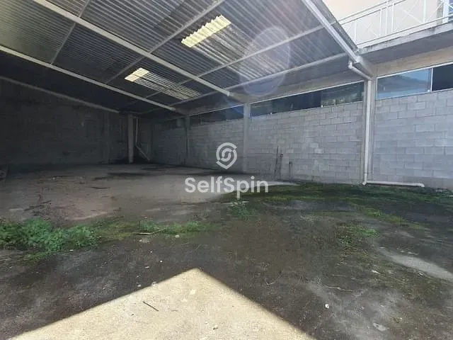 Galpão / Barracão com 200m², para alugar, no bairro Maria Paula em São Gonçalo