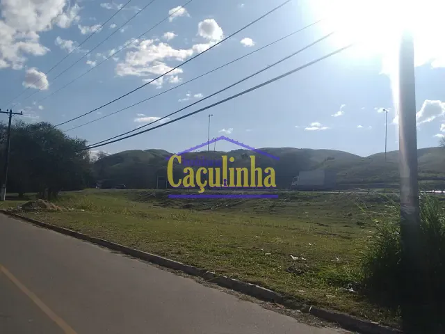Galpão / Barracão com 1250m², para alugar, no bairro Arthur Catalddi em Barra do Piraí