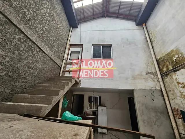 Galpão / Barracão à venda, no bairro Campina em Belém