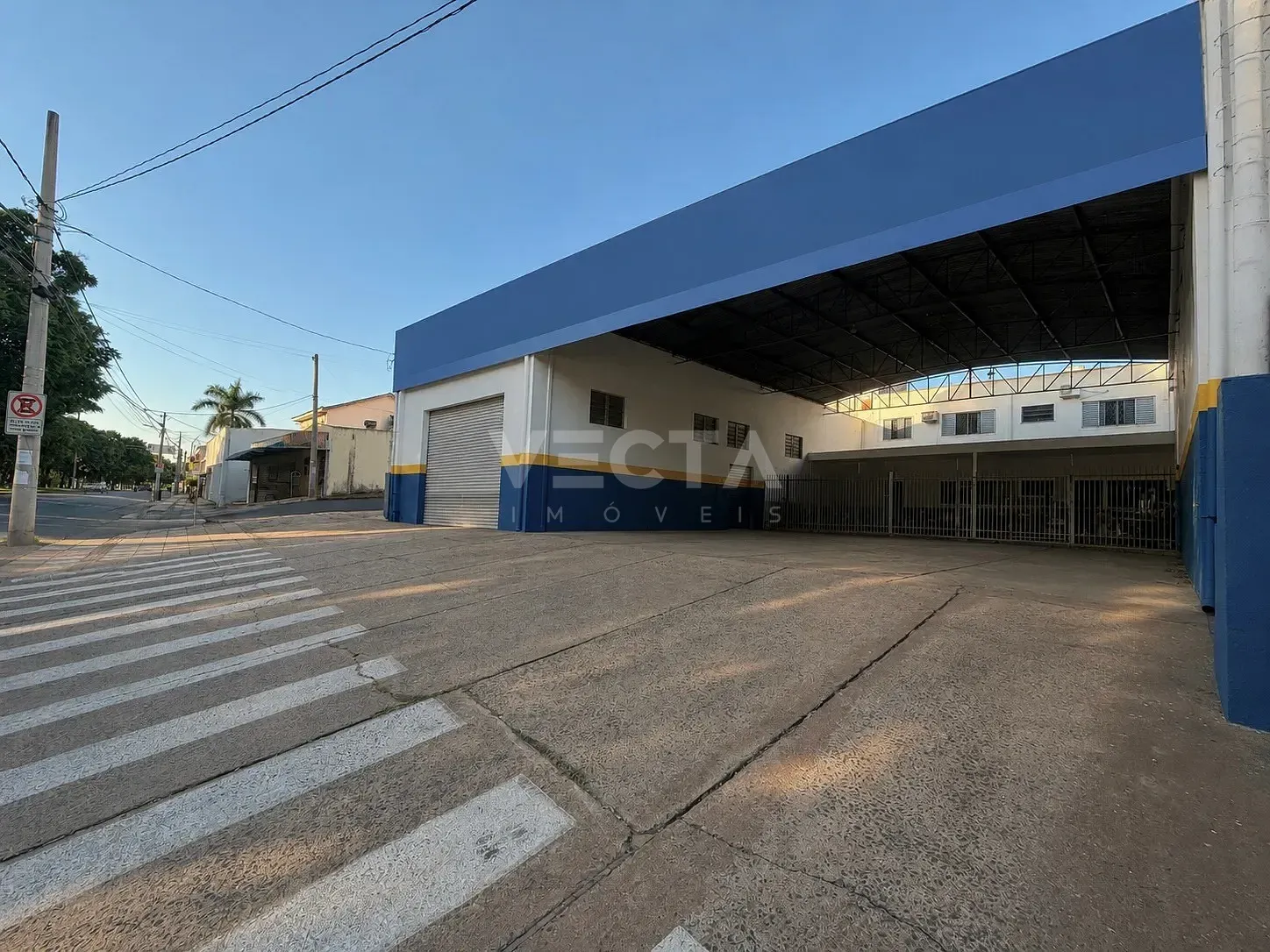 Depósito-Galpão, 440 m² - Foto 1