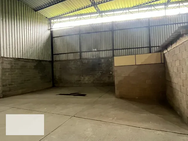Galpão / Barracão para alugar, no bairro Santo Antônio em Santos Dumont