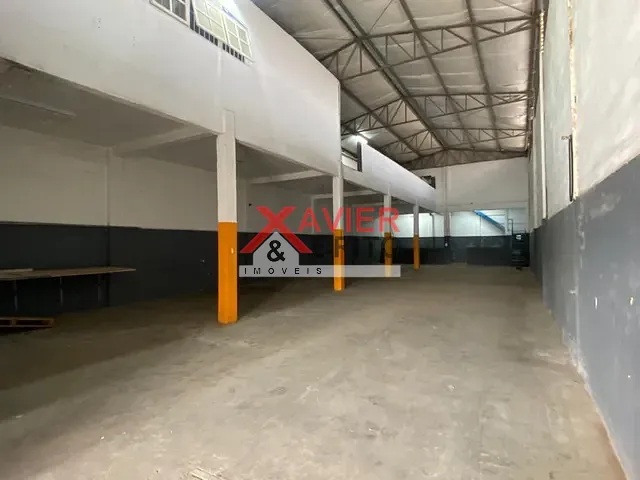 Galpão / Barracão à venda, no bairro Cidade Aracilia em Guarulhos