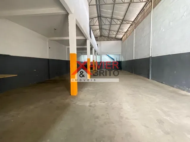 Galpão / Barracão à venda, no bairro Cidade Aracilia em Guarulhos