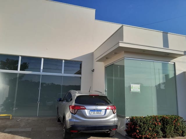 Galpão / Barracão com 250m², para alugar, no bairro Jardim das Hortênsias em São João da Boa Vista