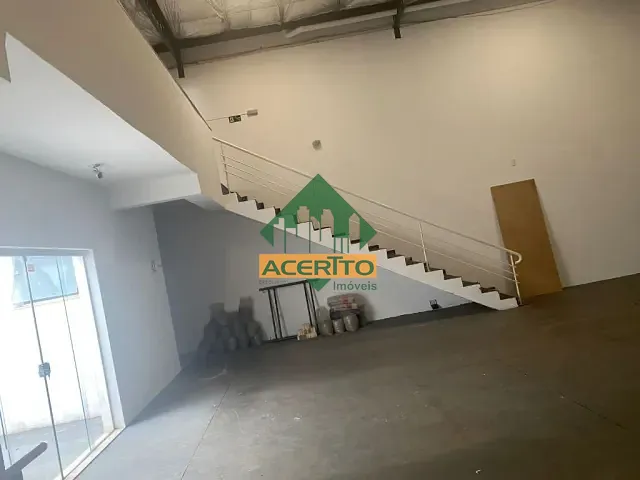 Galpão / Barracão com 330m², à venda, no bairro Ipanema em Araçatuba