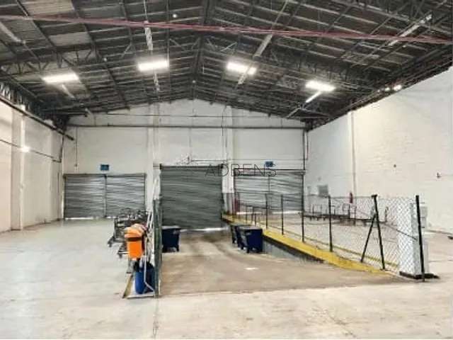 Galpão / Barracão com 11300m², para alugar, no bairro Vila Ribeiro de Barros em São Paulo